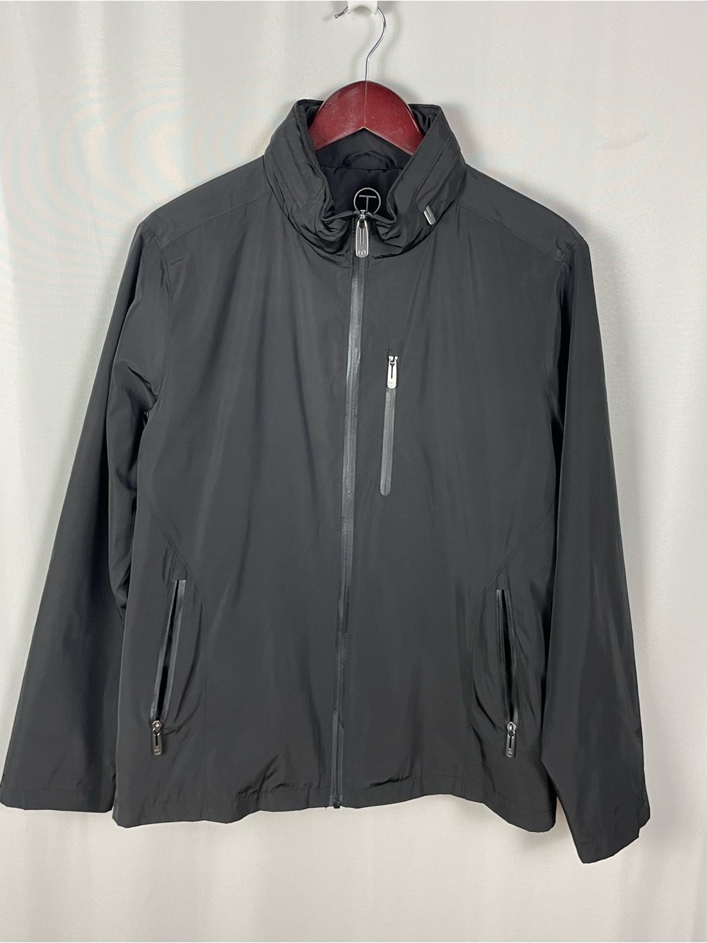 Tech by Tumi Black Zip Up Soft Shell Jacket Size M - Picture 2 of 12